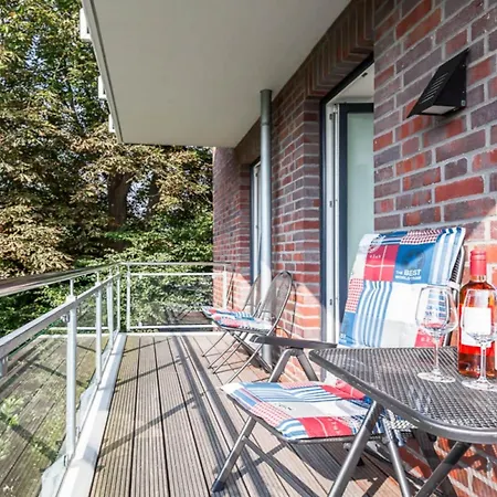 Apartment Coastal Pearl 4 Location *